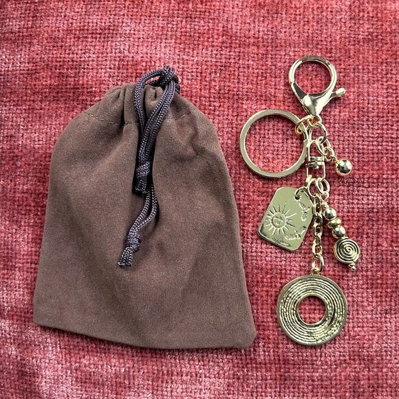 New GOLD SUN PENDANT Bag Charm ☀️ - Picture 1 of 7